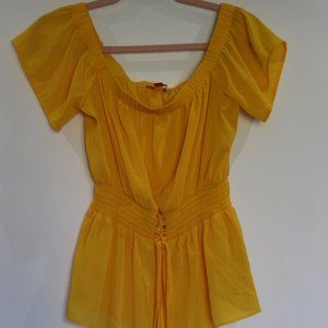 Off-shoulders Blouse